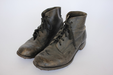 Uniform - Boots