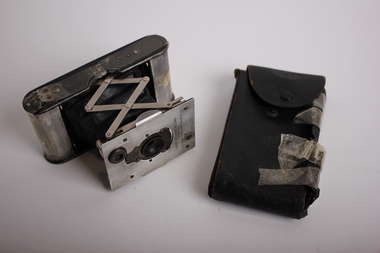 Equipment - Camera & Case, EASTMAN KODAK Co, c. 1913