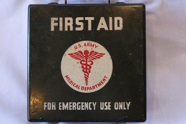 Functional object - FIRST AID KIT, 1942