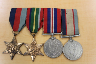 Medal - 4 x Service Medals, Unknown