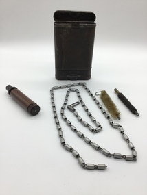 Equipment - Rifle cleaning kit