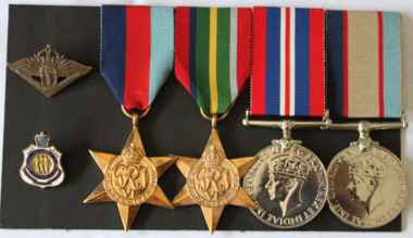 Memorabilia - Military Medals in Frame, ca. 1939 -1945