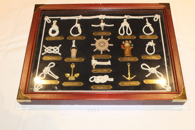 Memorabilia - Framed Case - knots