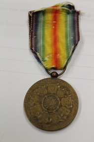 Medal - Medal with ribbon. WW1, Circa 1920s
