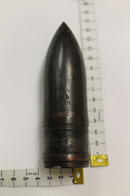 Weapon - British Hotchkiss-Nordenfelt 37mm projectile, Believe circa 1914