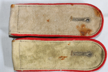 0394 German EM Epaulettes, Circa 1940's