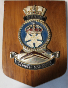Plaque - Presentation Crest. STUART --- SEMPER PARATUS