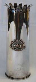 Memorabilia - Trenchart, Trenchart chrome vase