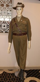 Uniform - Vietnam Officer's Uniform
