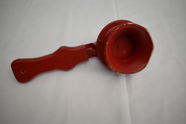 Equipment - Hand crank Hurricane air raid siren model HS1