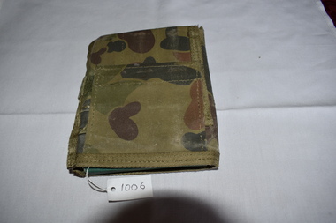 Equipment - Army Field Wallet & Contents