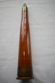 Weapon - 40 MM MK 4 Shell 1993 & 40 MM MO MK 4T 4/53 Projectile