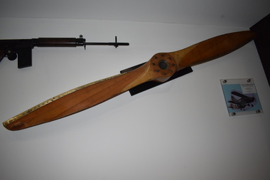Memorabilia, Aircraft propeller