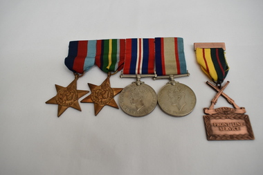 Medal - Group of four WW2 medals and Infantry Front Line Service Medal, RAS Badge, RSL Badge and ribbon bar