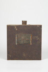 Equipment - Tin, kerosene, Shell