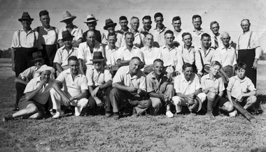 Photograph, SR&WSC Merbein/Red Cliffs Cricket Match, unknown