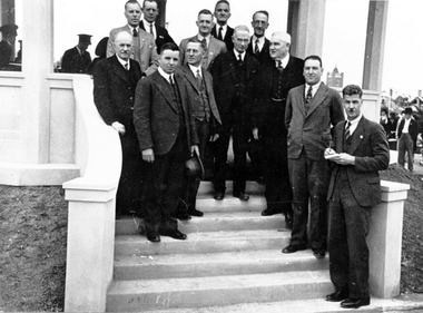 Photograph, George V Memorial Band Rotunda names, unknown