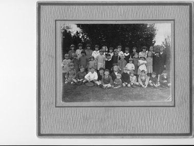 Photograph, Party group - Children (3 copies), 4 Jul.1925