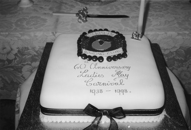 Photograph, Merbein Bowling Club  Sixtieth Birthday cake, c.1998