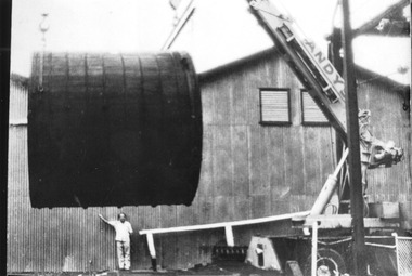 Photograph, Moving A Tank (Horizontal) with Fred Liardet, c.1950