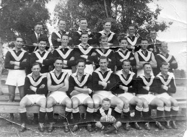 Photograph, Merbein Football Team (Premiers 1948), 1948