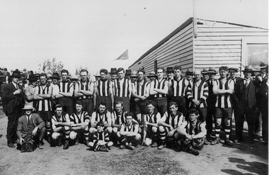 Photograph, Merbein Football Team, 1922