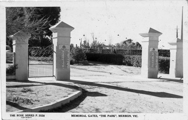 Photograph, Memorial Gates, "The Park" Merbein, unknown