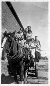 Photograph, Merbein Co-op Horse drawn cart with employees No 2, c.1943