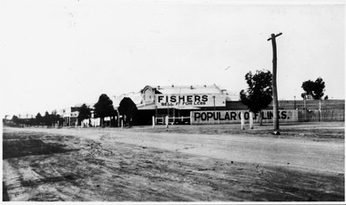 Photograph, Fishers Store Merbein, unknown