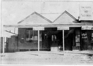 Photograph, Fishers Store, 1913