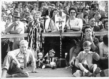 Photograph, Merbein Football Match at Irymple, unknown