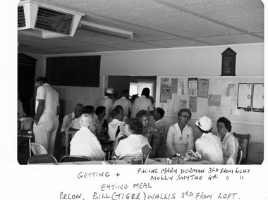 Photograph, Merbein Bowling Club Christmas party, 1983