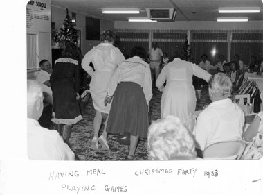 Photograph, Merbein Bowling Club Christmas party, 1983