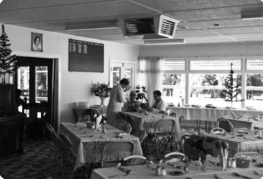 Photograph, Merbein Bowling Club Interior, 1983