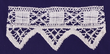 Textile - Torchon lace