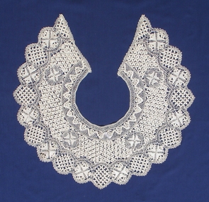 Textile - Maltese lace, 1870-1900