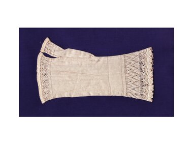 Textile - Knitted lace