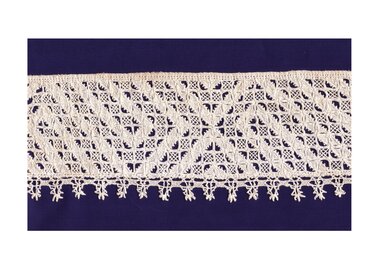 Textile - Cutwork lace, 1600-1700