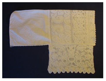 Textile - Antwerp Potten kant lace