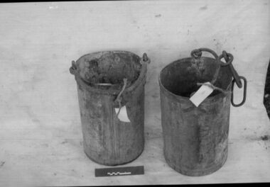 Container - Linseed drums
