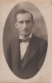 Postcard - Image, 1928 Exact