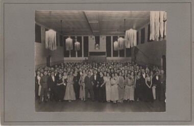 Image, c1940