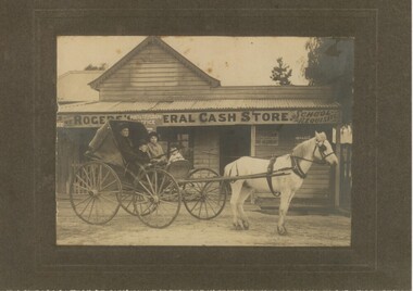 Photograph - Image, 1920s
