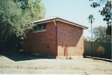 Photograph - Image, 10/04/2003