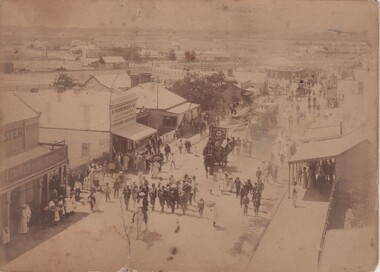 Image, July 1900