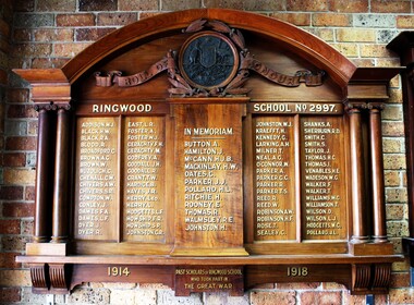 Honour Board - Shield -  Honour Board WW1, Circa 1922