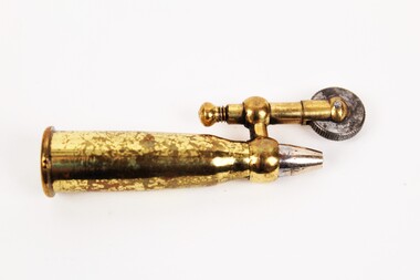 Souvenir - Souvenir  Trench Art, bullet cigarette lighter, WW1 Vintage