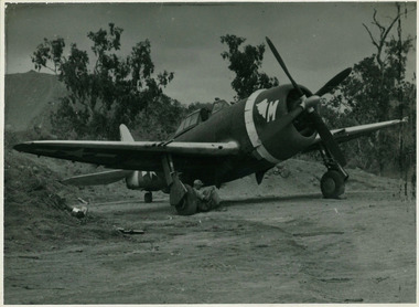 Photograph - Photos artillary and aircraft WW2, WW2