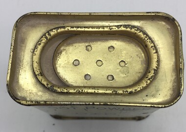 Equipment - Foot powder in tin, WW2