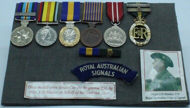 Medal - Assorted Vietnam medals, Vietnam medals